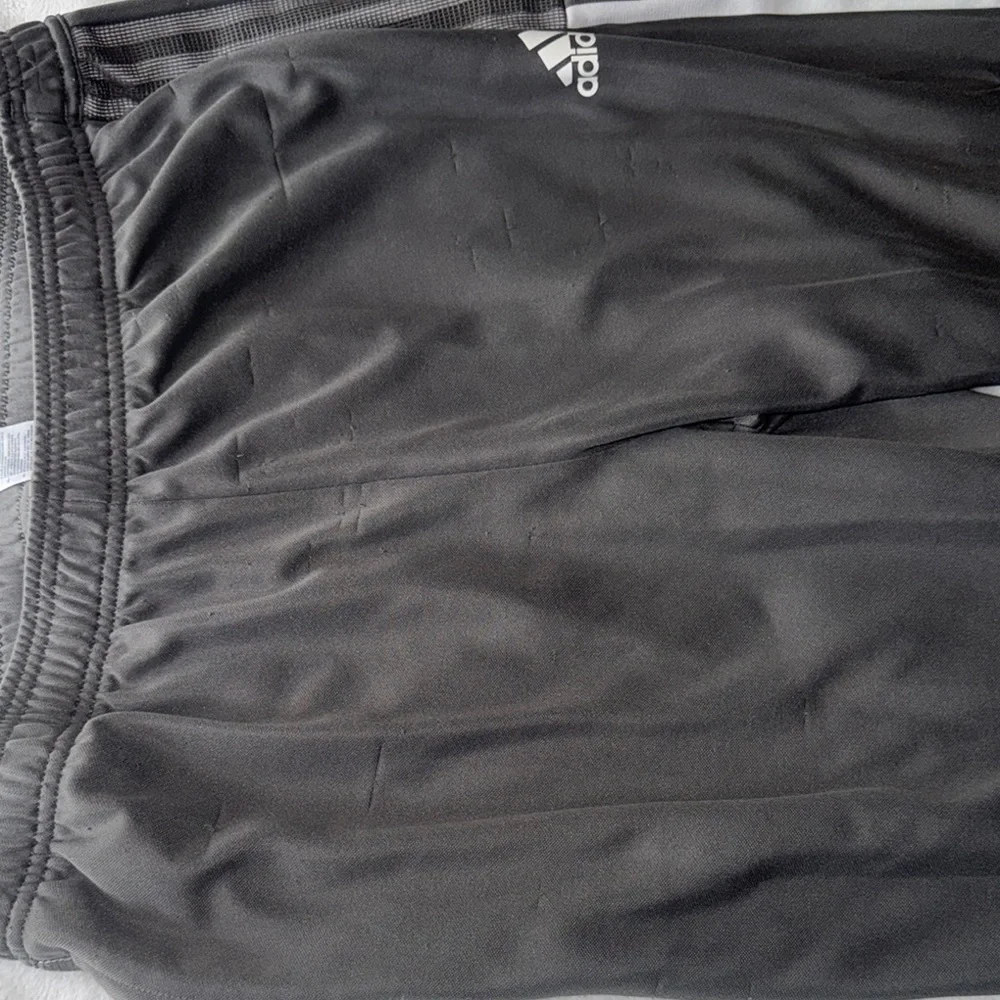 Adidas 2XL Gray Windbreaker Jacket with Signature Stripes